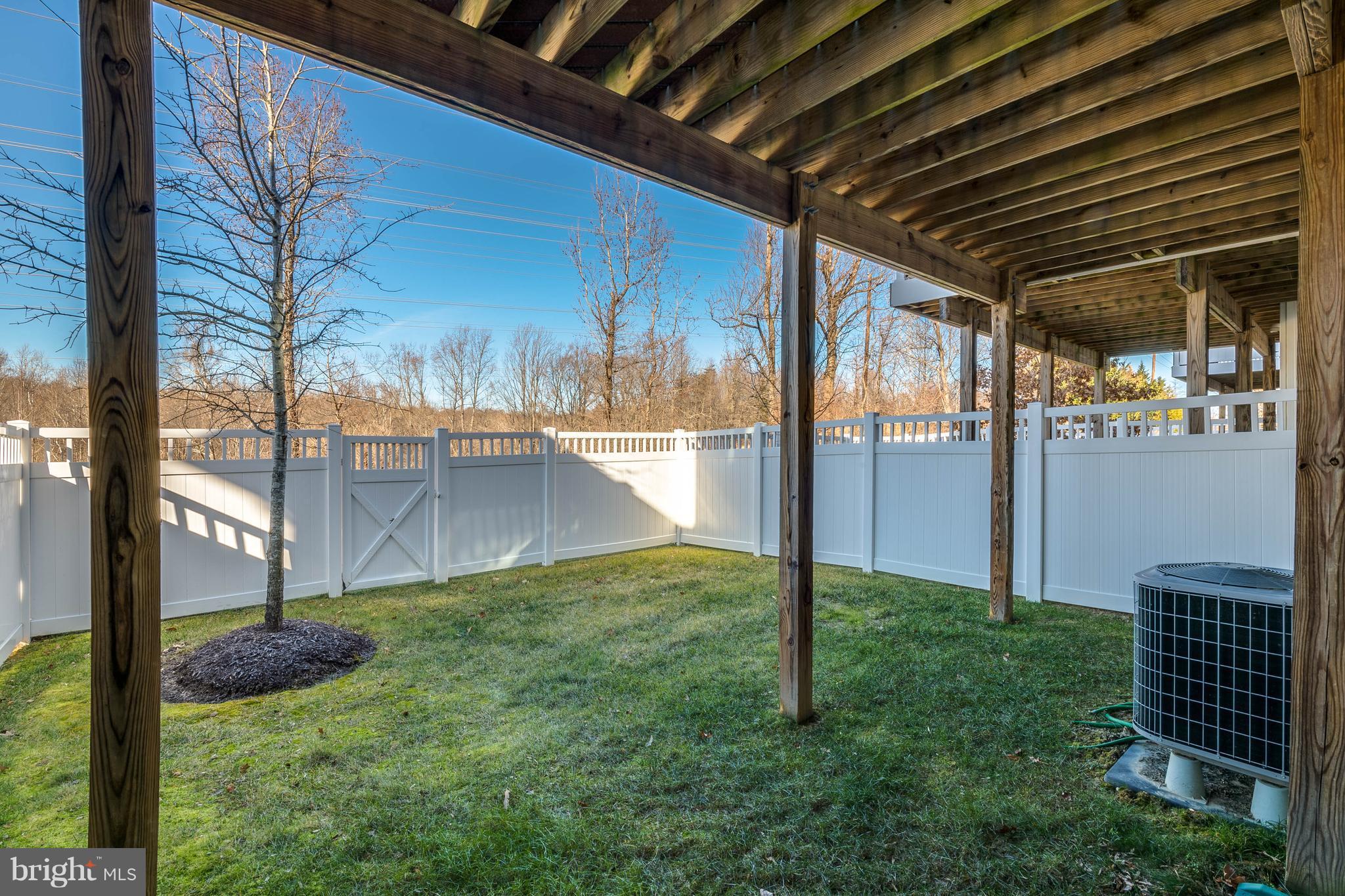4019 Ranch Road Upper Marlboro, MD 20772 - Photo 30 of 30 Exterior (Rear)