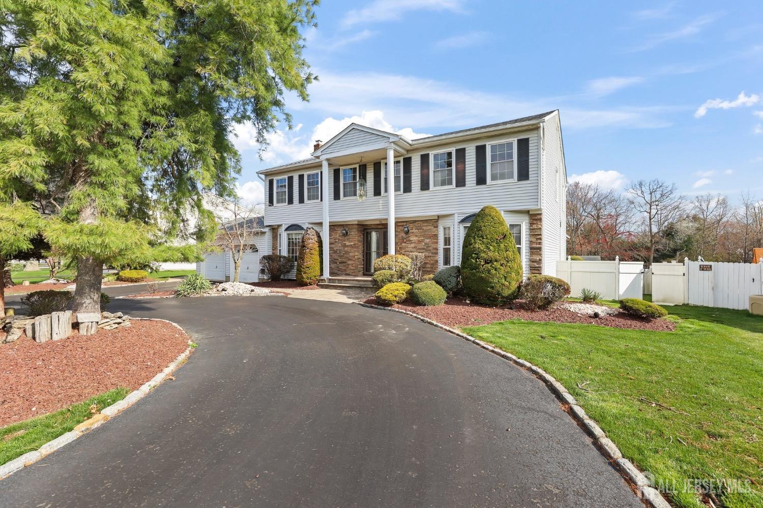 56 Ivanhoe Drive Manalapan, NJ 07726 - Photo 1 of 73 Gallery Image 1