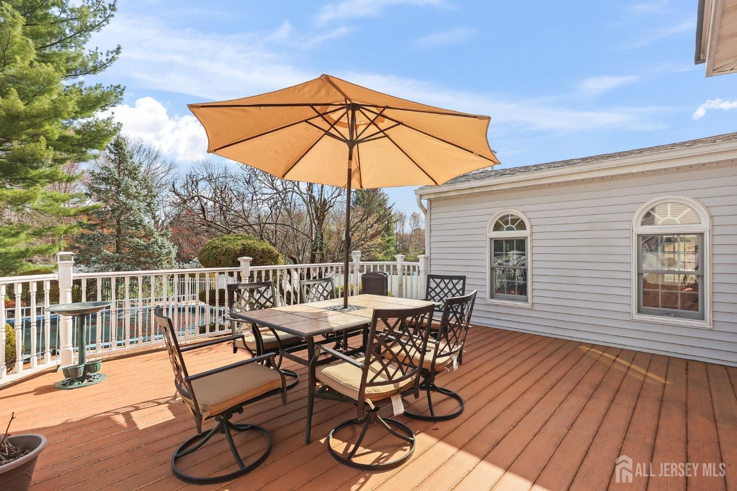 56 Ivanhoe Drive Manalapan, NJ 07726 - Photo 21 of 73 Gallery Image 21