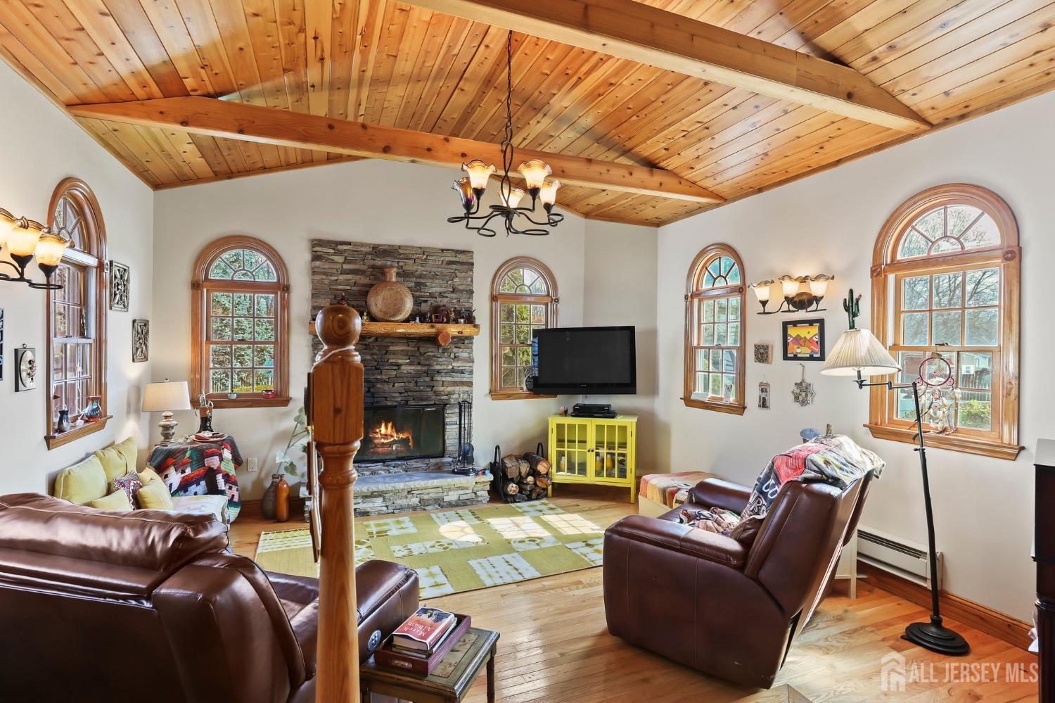 56 Ivanhoe Drive Manalapan, NJ 07726 - Photo 27 of 73 Gallery Image 27