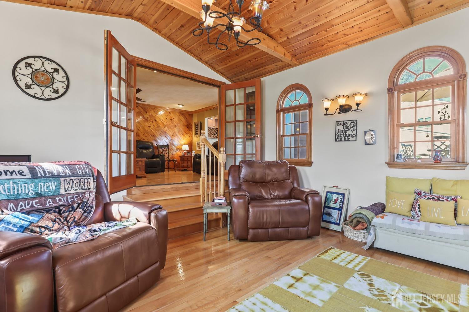 56 Ivanhoe Drive Manalapan, NJ 07726 - Photo 29 of 73 Gallery Image 29