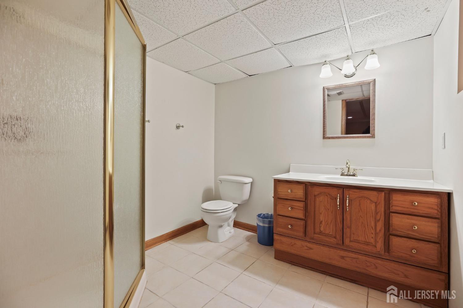 56 Ivanhoe Drive Manalapan, NJ 07726 - Photo 33 of 73 Gallery Image 33