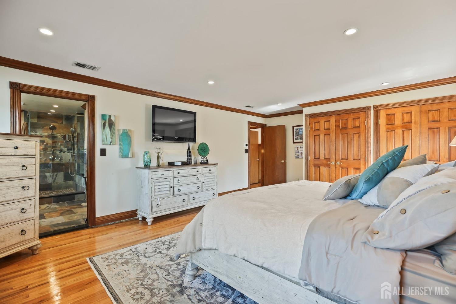 56 Ivanhoe Drive Manalapan, NJ 07726 - Photo 43 of 73 Gallery Image 43