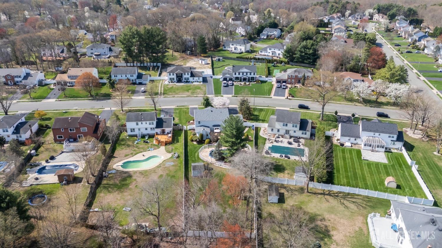 56 Ivanhoe Drive Manalapan, NJ 07726 - Photo 65 of 73 Gallery Image 65