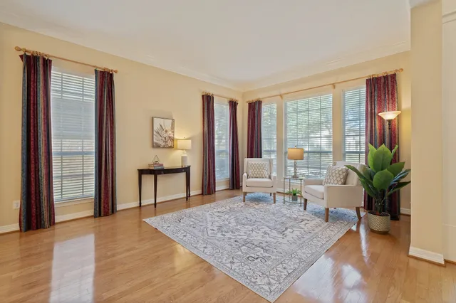 $445,000 | 13 Stonegate Park Court, Spring, TX 77379