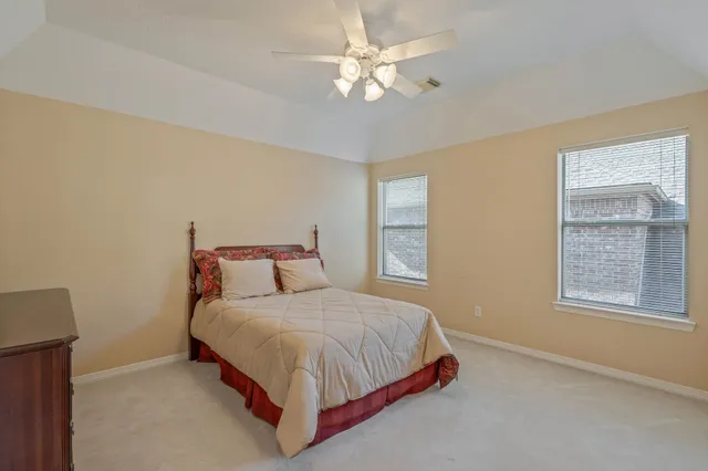 $445,000 | 13 Stonegate Park Court, Spring, TX 77379