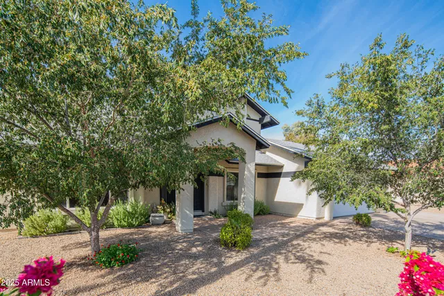 $595,000 | 16002 North 33rd Avenue, Phoenix, AZ 85053