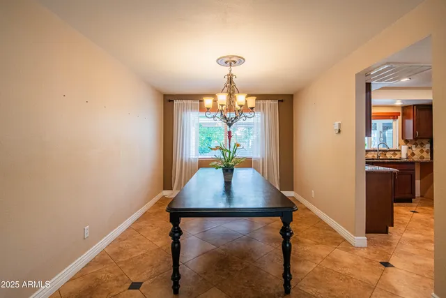 $595,000 | 16002 North 33rd Avenue, Phoenix, AZ 85053