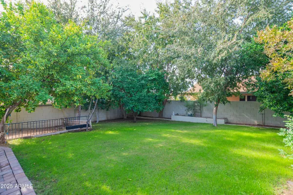 $559,000 | 16002 North 33rd Avenue, Phoenix, AZ 85053