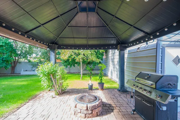 $559,000 | 16002 North 33rd Avenue, Phoenix, AZ 85053