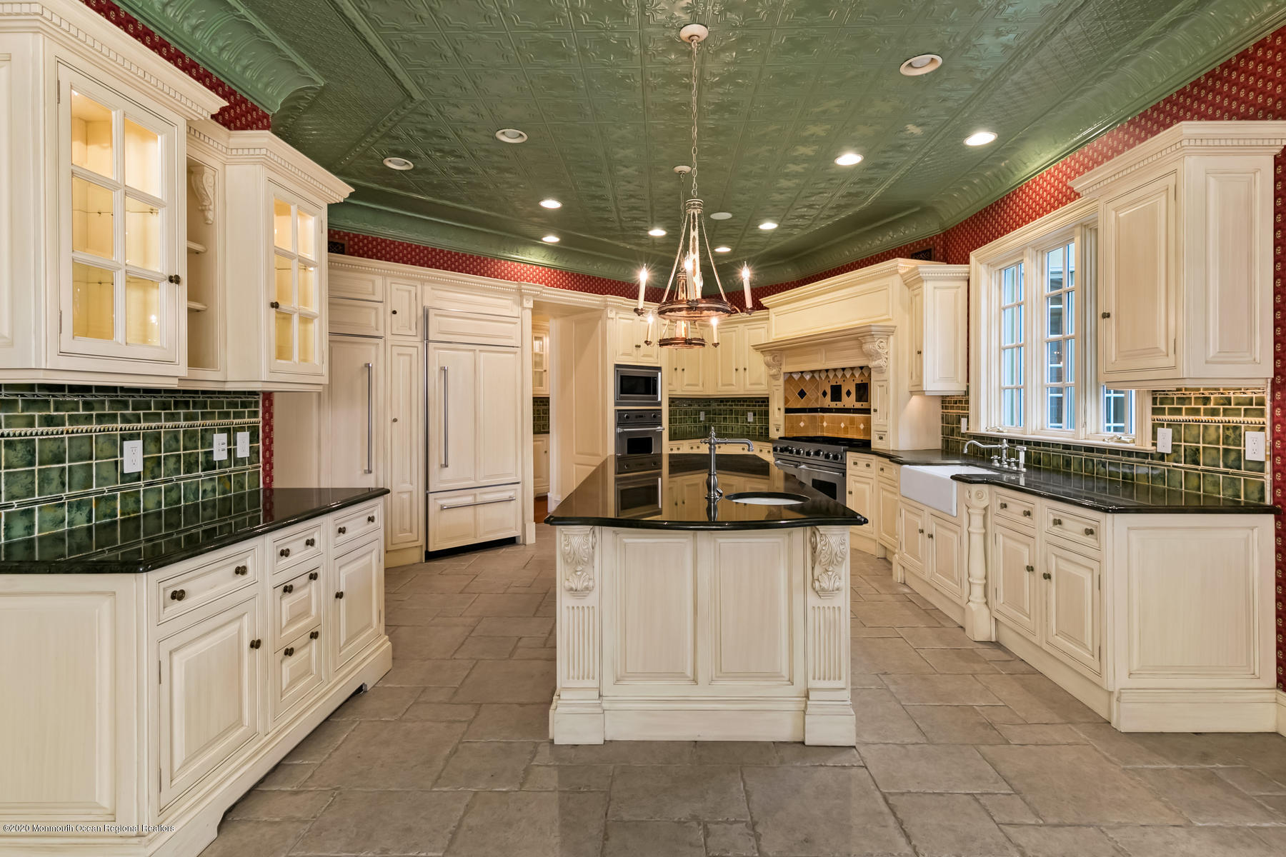 10 Belknap Lane Rumson, NJ 07760 - Photo 13 of 91 Incredible Chef's Kitchen
