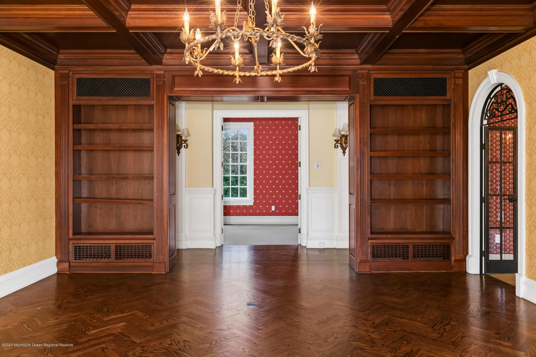 10 Belknap Lane Rumson, NJ 07760 - Photo 21 of 91 Built-in Bookcases