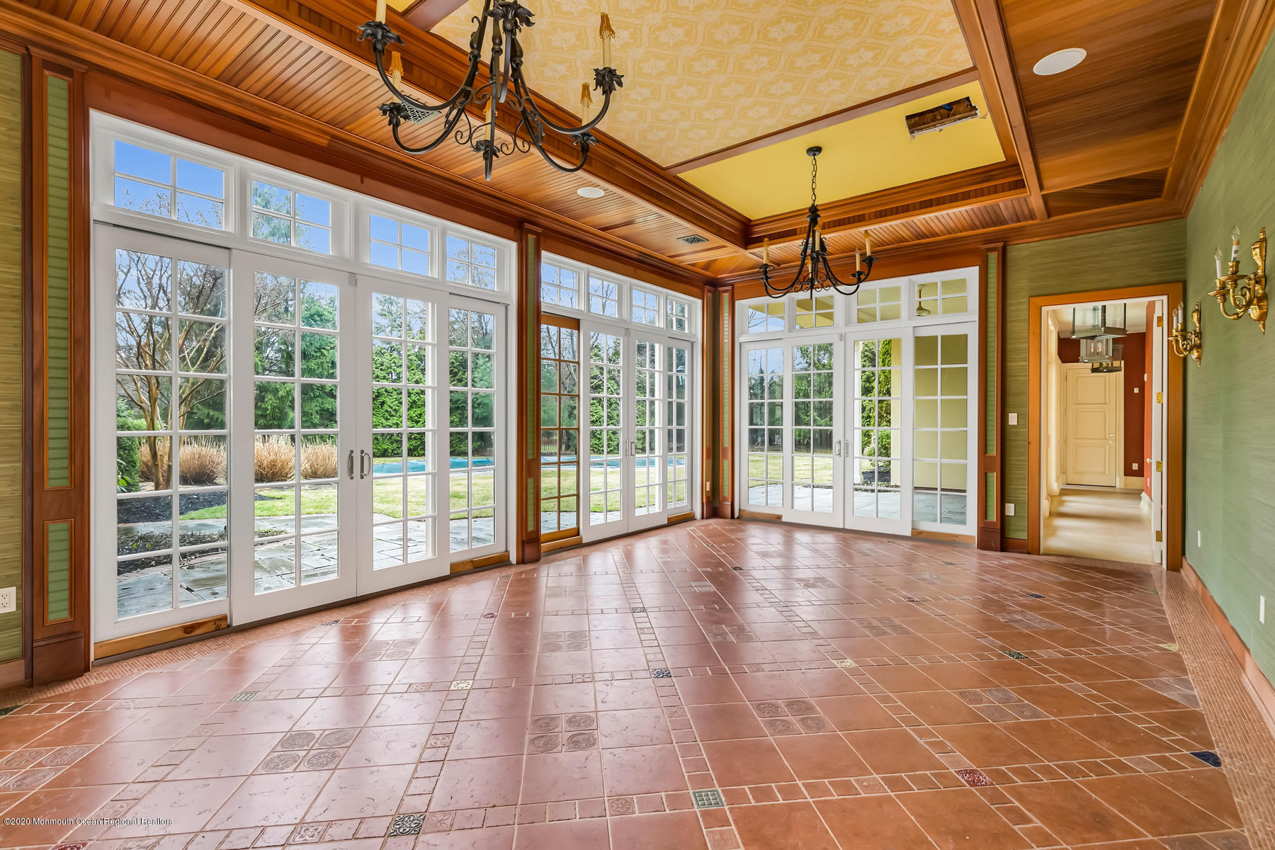 10 Belknap Lane Rumson, NJ 07760 - Photo 31 of 91 Solarium