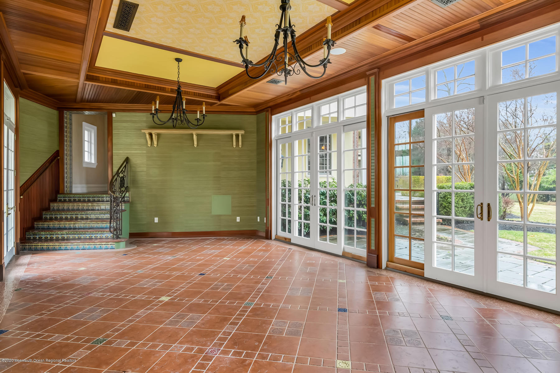 10 Belknap Lane Rumson, NJ 07760 - Photo 32 of 91 Opens to private Terrace