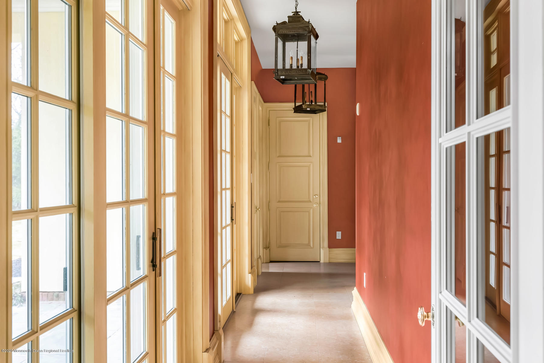 10 Belknap Lane Rumson, NJ 07760 - Photo 34 of 91 Hallway Off Solarium