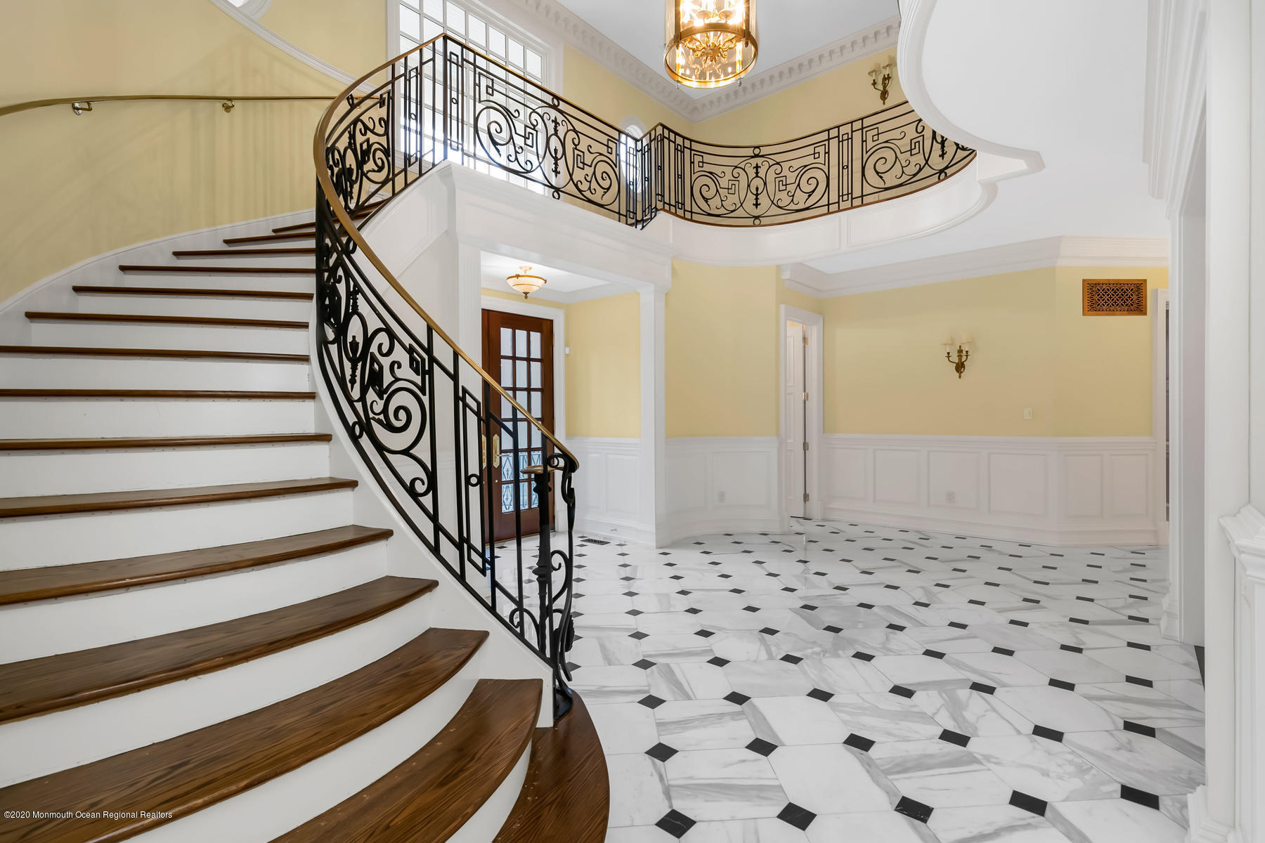 10 Belknap Lane Rumson, NJ 07760 - Photo 6 of 91 Dramatic Staircase