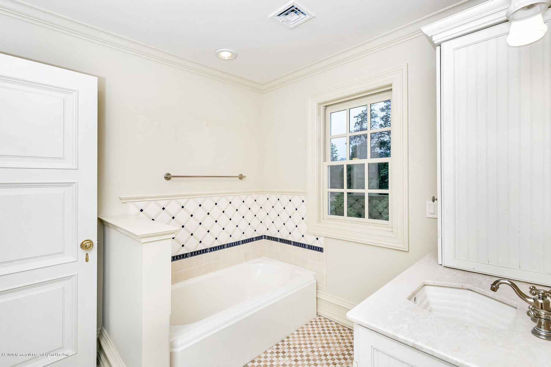 10 Belknap Lane Rumson, NJ 07760 - Photo 53 of 91 Full Bath