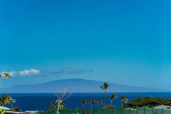 a view of a sky