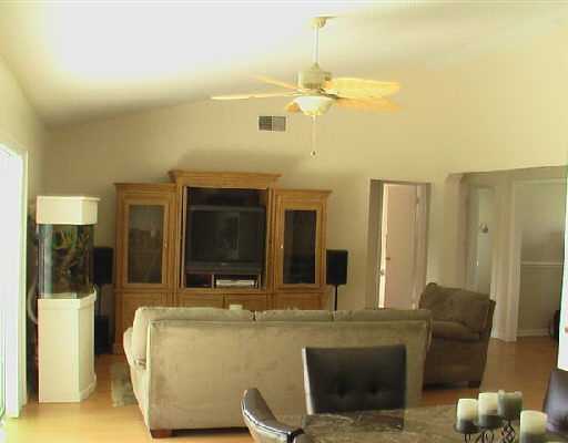 9701 Richmond Circle Boca Raton, FL 33434 - Photo 3 of 7 Additional Photo