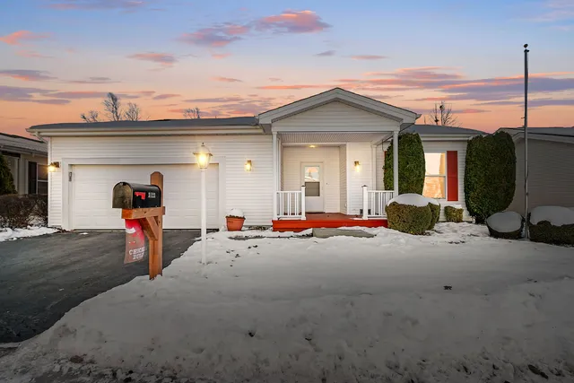 $239,900 | 3123 Appaloosa Way, Grayslake, IL 60030