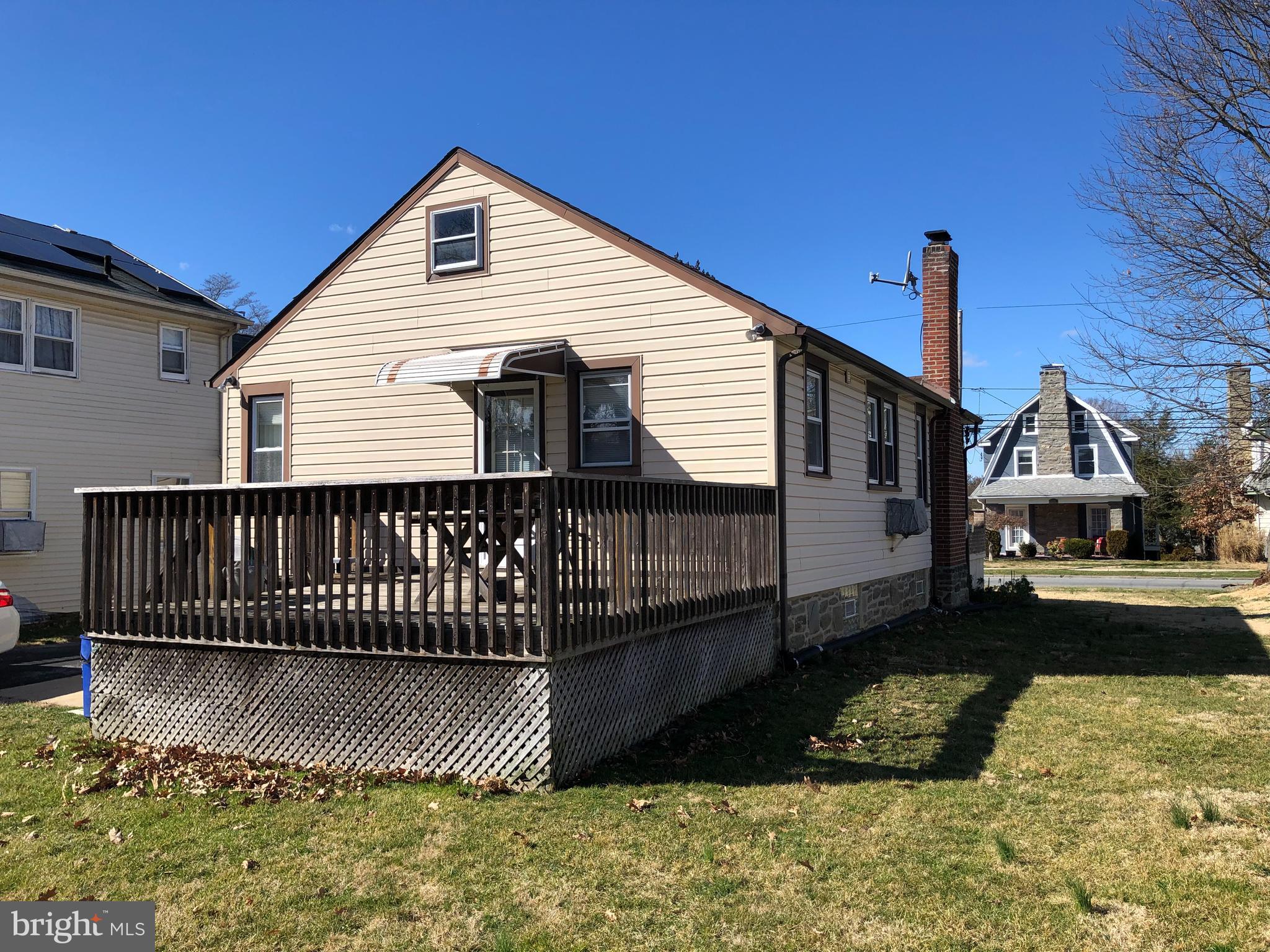 357 South Manoa Road Havertown, PA 19083 - Photo 2 of 5