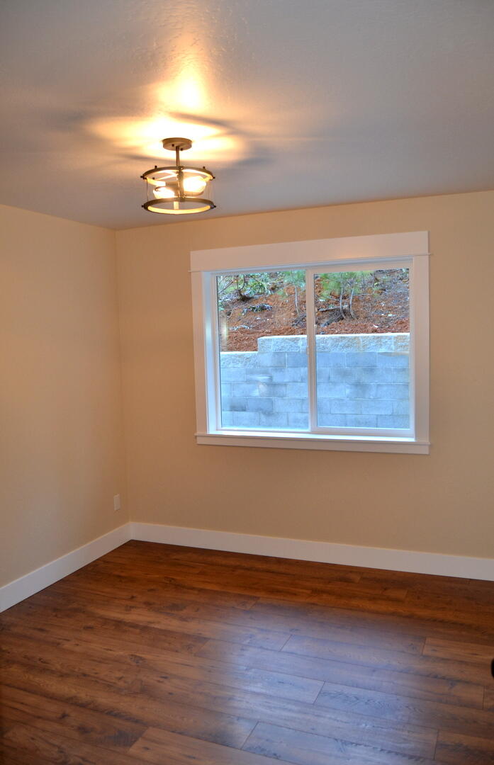 274 Rockinghorse Drive Grants Pass, OR 97527 - Photo 14 of 28 DSC_2515