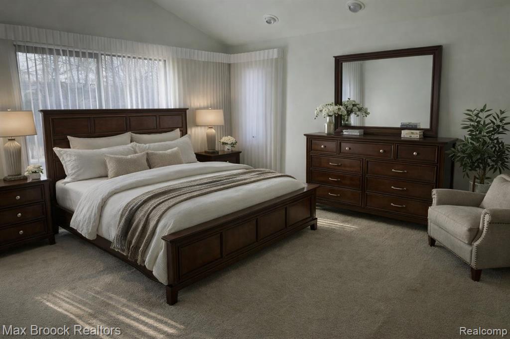 4623 Patrick Road West Bloomfield, MI 48322 - Photo 14 of 18 Gallery Image 14