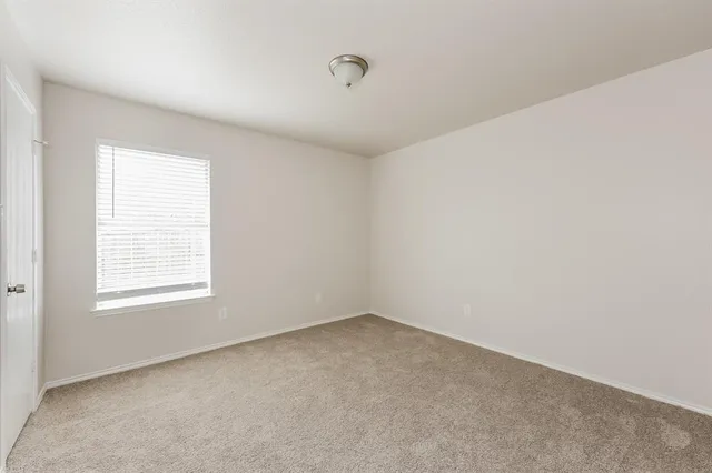 $2,245 | 204 Meadowbrooke Drive, Cedar Hill, TX 75104