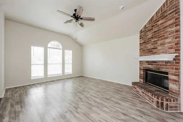 $2,245 | 204 Meadowbrooke Drive, Cedar Hill, TX 75104