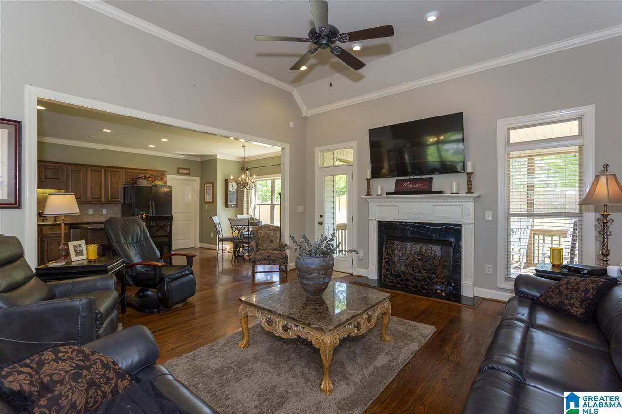 156 Crest Drive Sterrett, AL 35147 - Photo 5 of 29