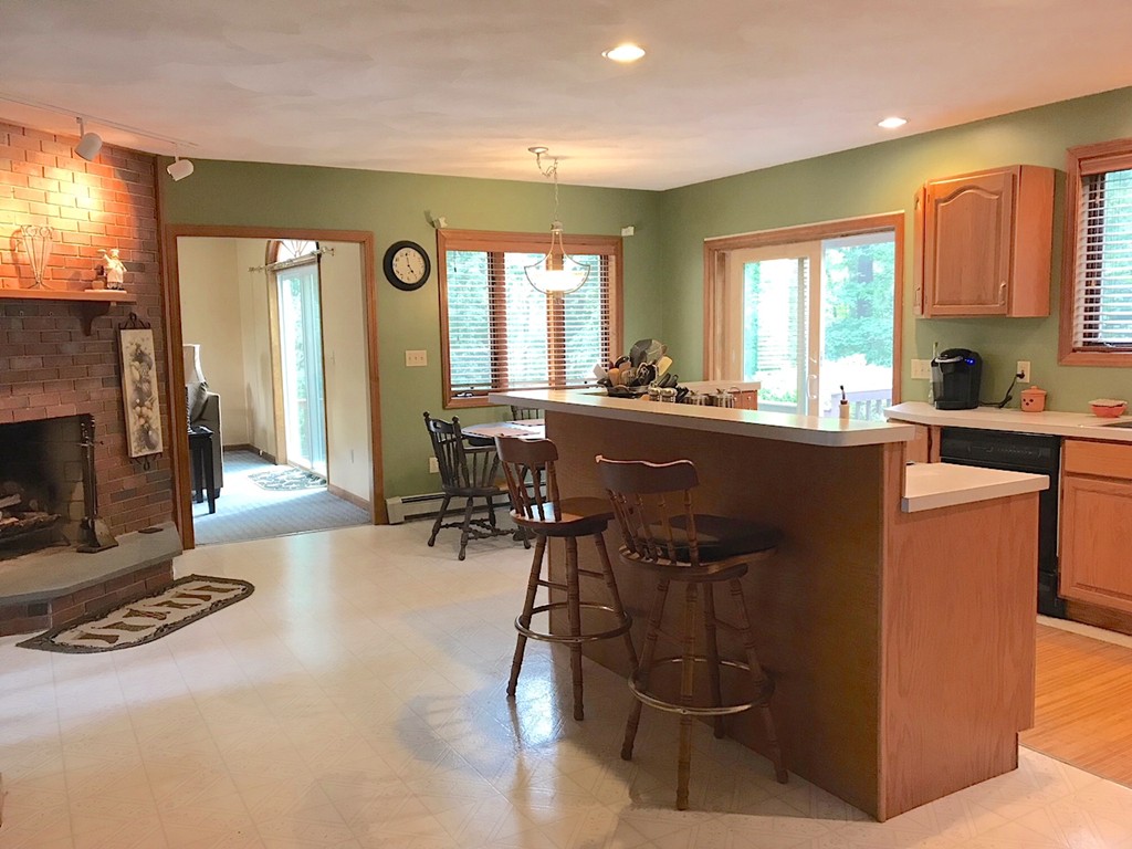 16 Rainbow Ridge Georgetown, MA 01833 - Photo 8 of 30 Gallery Image 8