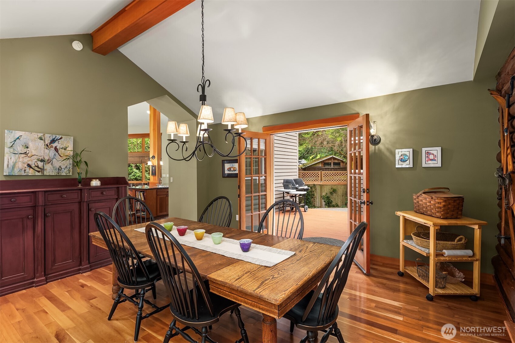 10517 Robbers Roost Road Edmonds, WA 98020 - Photo 16 of 39 Gallery Image 16