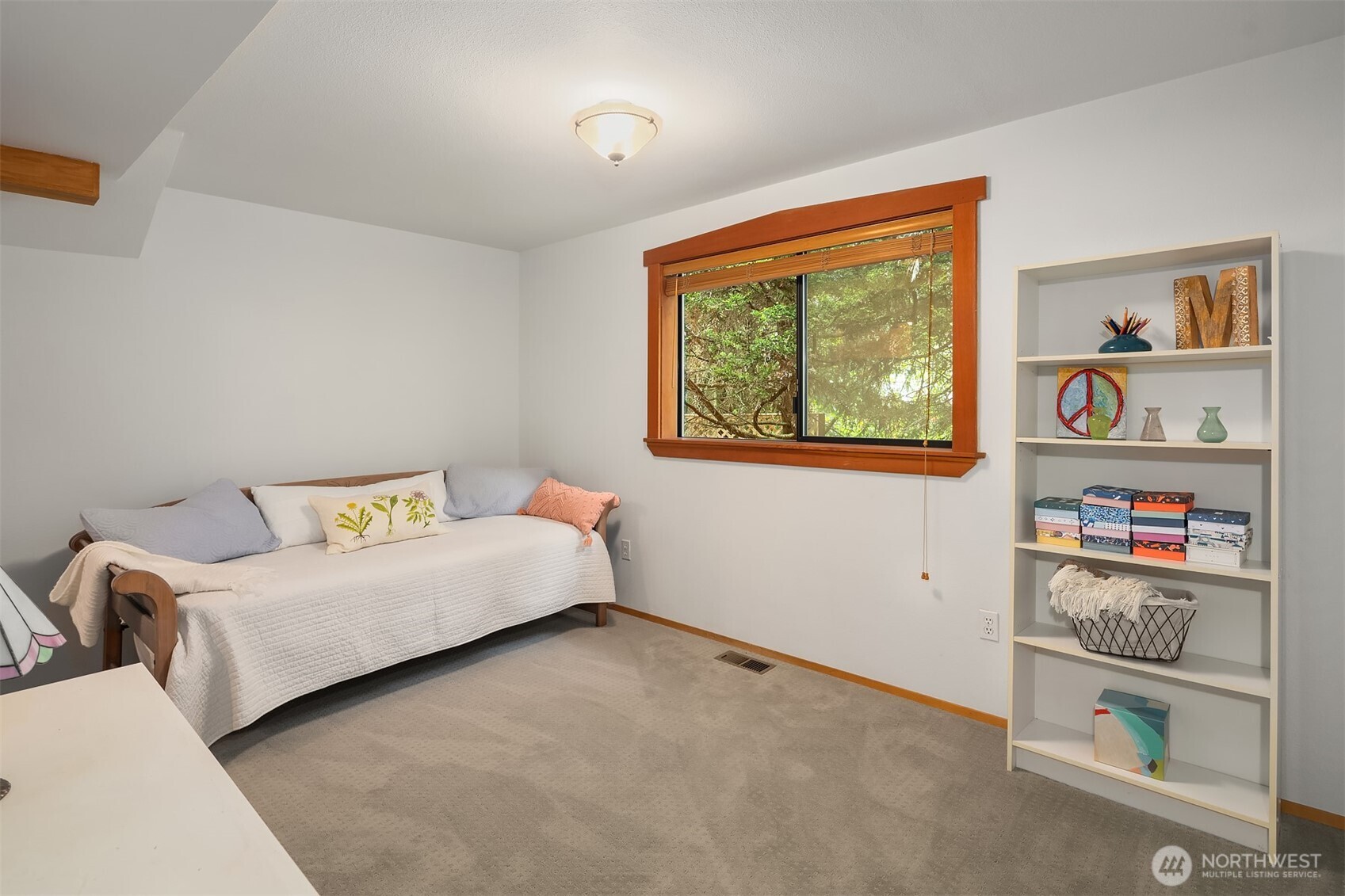 10517 Robbers Roost Road Edmonds, WA 98020 - Photo 29 of 39 Gallery Image 29