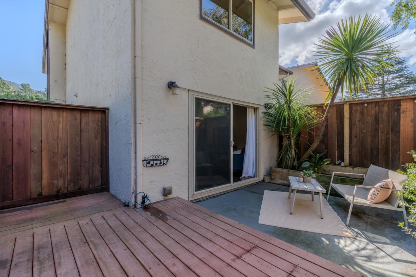 1039 Oddstad Boulevard Pacifica, CA 94044 - Photo 19 of 35 a view of a dinning room with furniture and wooden floor