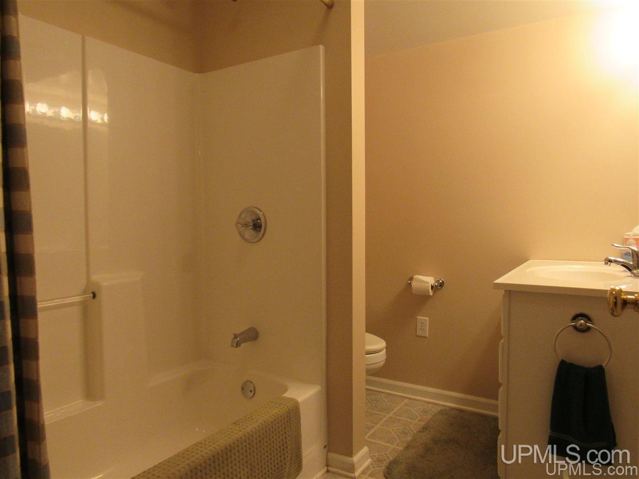 11188 West Miller Road Manistique, MI 49854 - Photo 19 of 42 Gallery Image 19