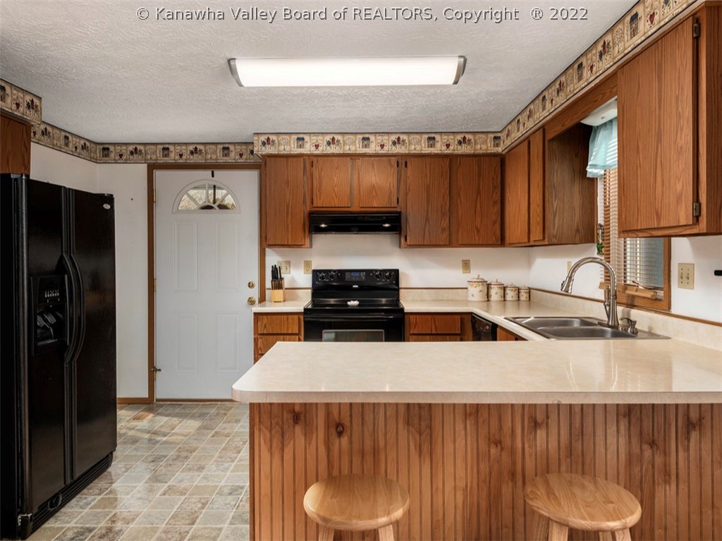 7818 Heizer Creek Road Poca, WV 25159 - Photo 7 of 16 Gallery Image 7
