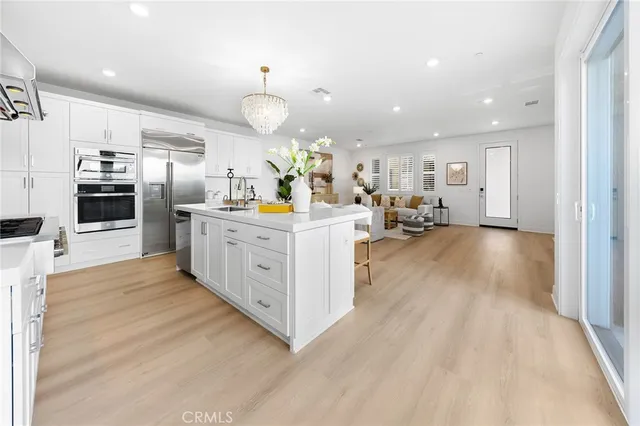 $6,500 | 208 Zawn, Irvine, CA 92618