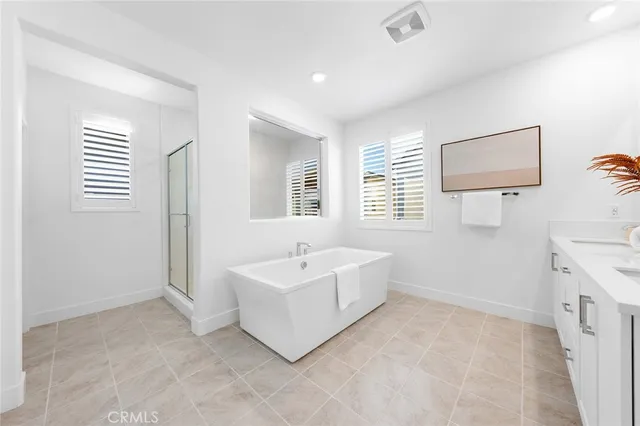 $6,500 | 208 Zawn, Irvine, CA 92618