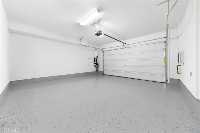 $6,500 | 208 Zawn, Irvine, CA 92618