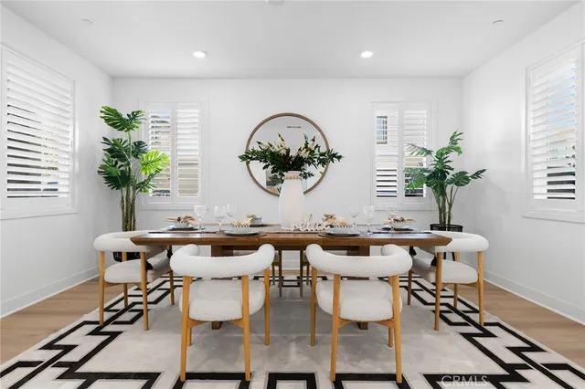 $6,500 | 208 Zawn, Irvine, CA 92618