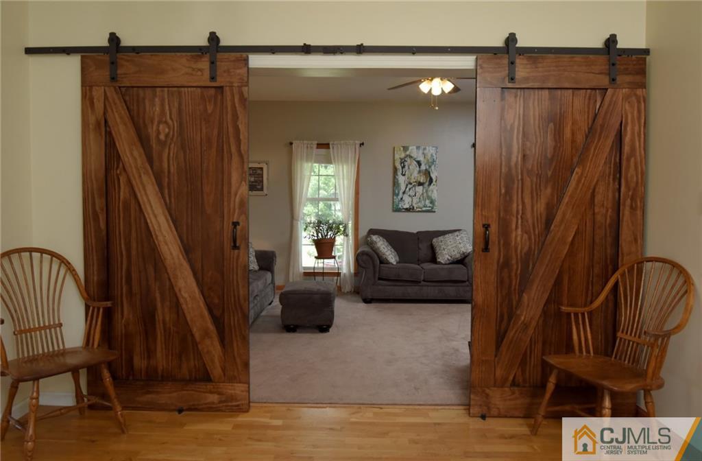 141 Meany Road Wrightstown, NJ 08562 - Photo 5 of 24 Gallery Image 5