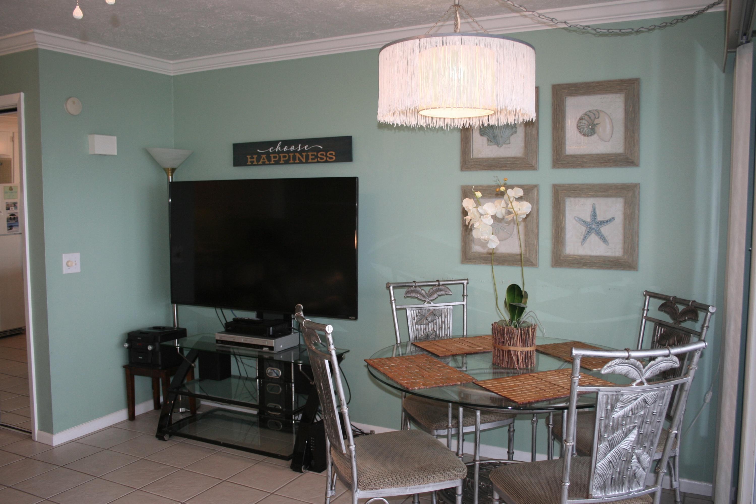 72 Walton Magnolia Ln Inlet Beach, Unit 2/C Inlet Beach, FL 32461 - Photo 9 of 32 Living Dining Area
