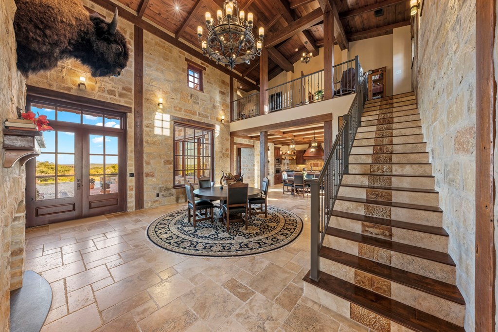 250 Hidden Hills Ranch Road East Kerrville, TX 78028 - Photo 11 of 107