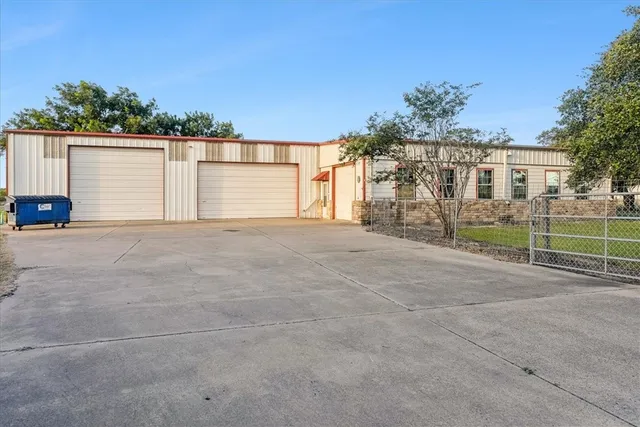 a view of a house with a outdoor space