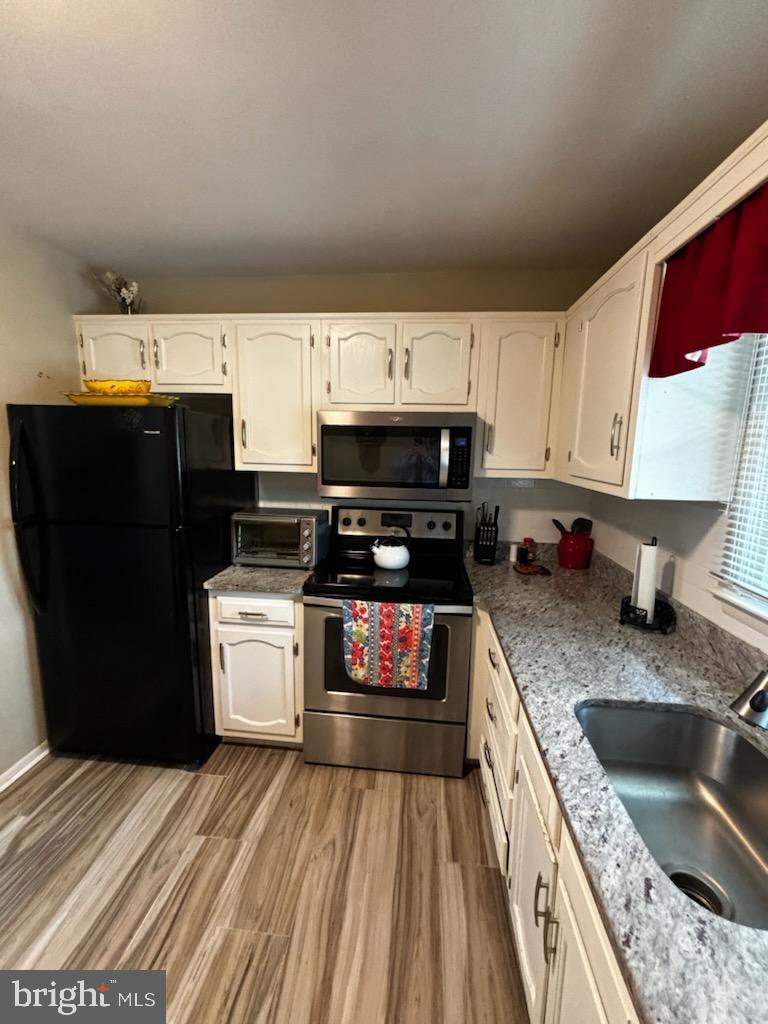 18 Cranberry Road Manahawkin, NJ 08050 - Photo 13 of 31