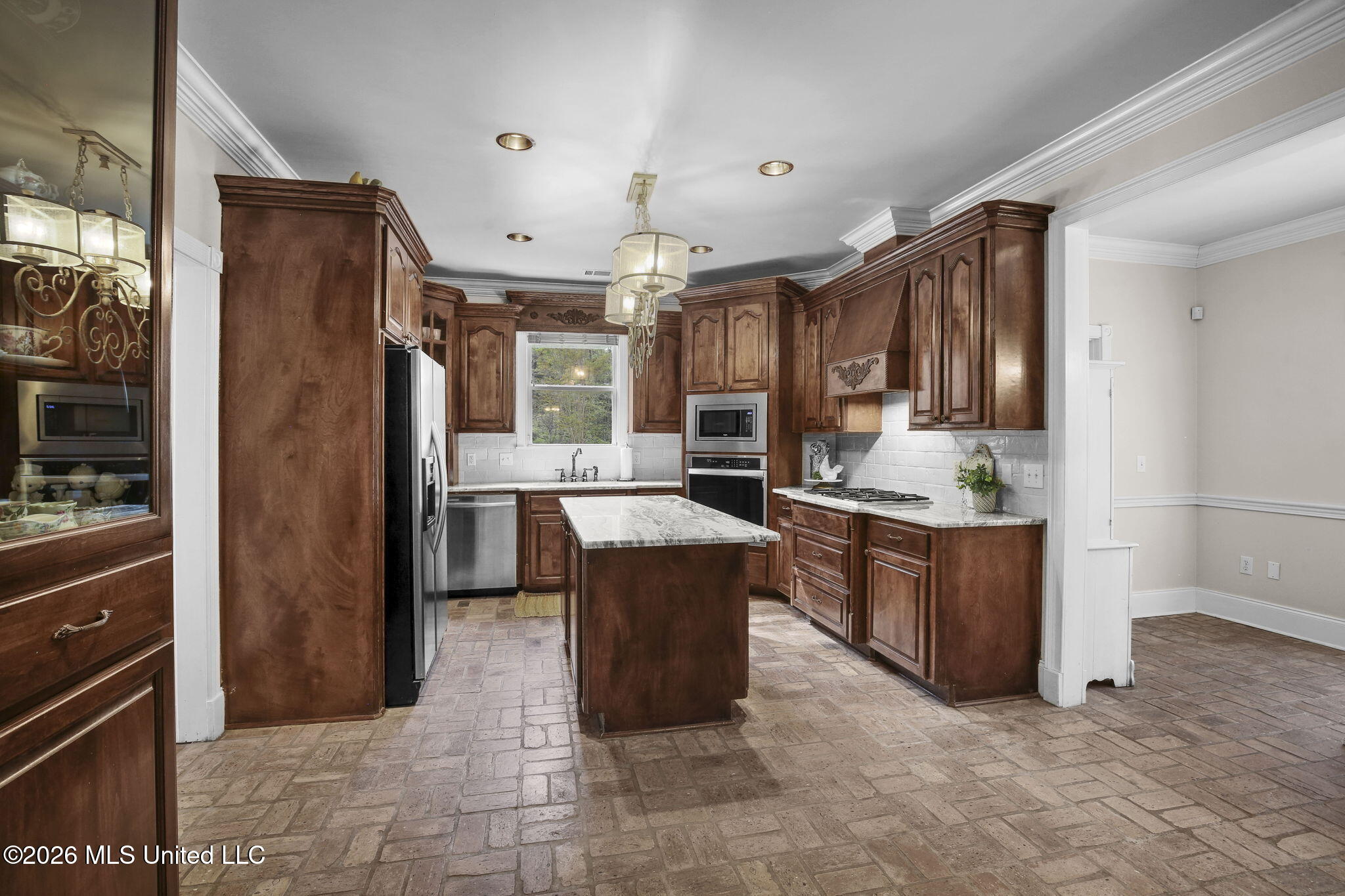 1058 Ridgeside Drive Brandon, MS 39042 - Photo 15 of 101 28-web-or-mls-1058 Ridgeside-28