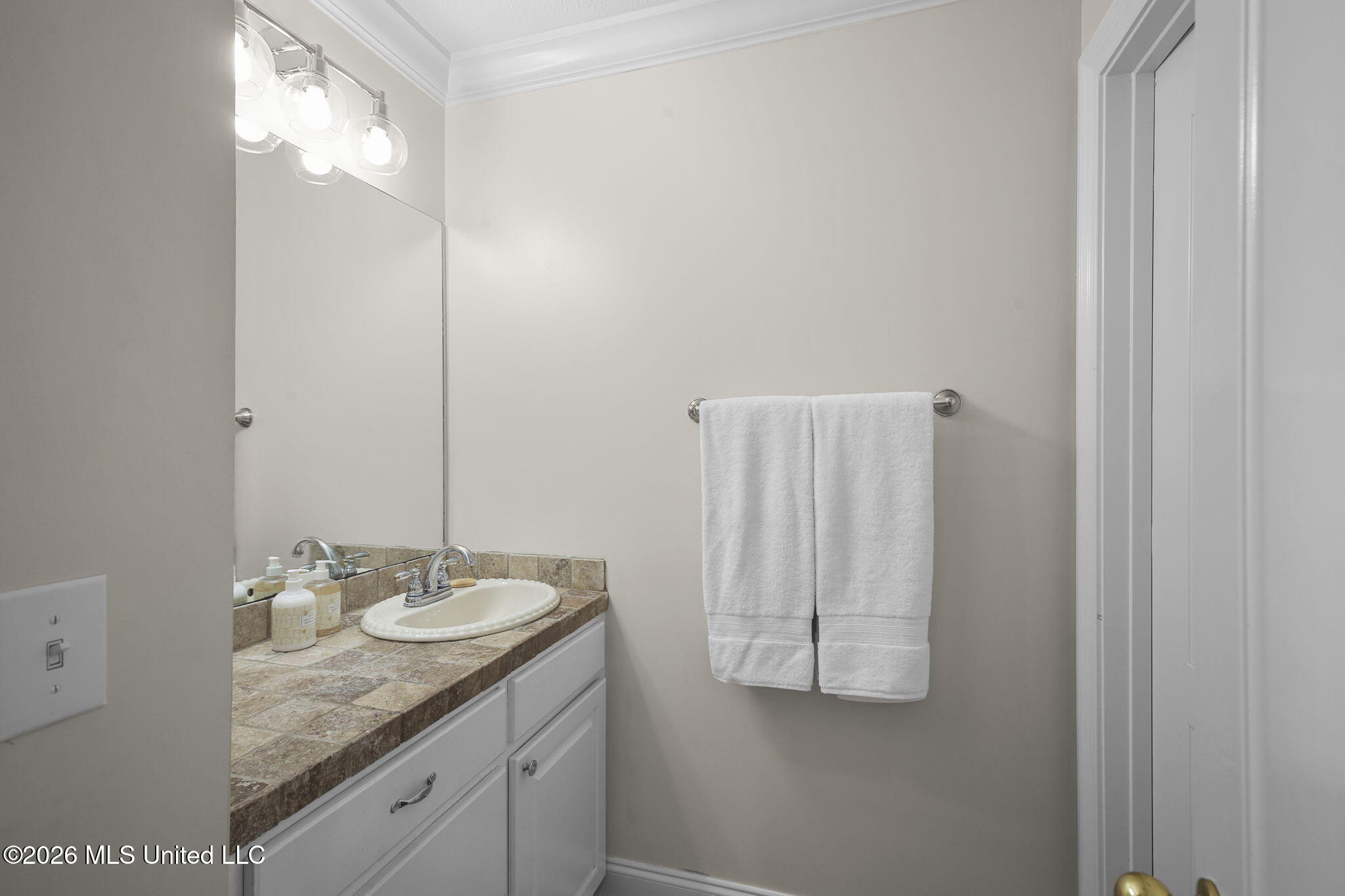 1058 Ridgeside Drive Brandon, MS 39042 - Photo 47 of 101 60-web-or-mls-1058 Ridgeside-60