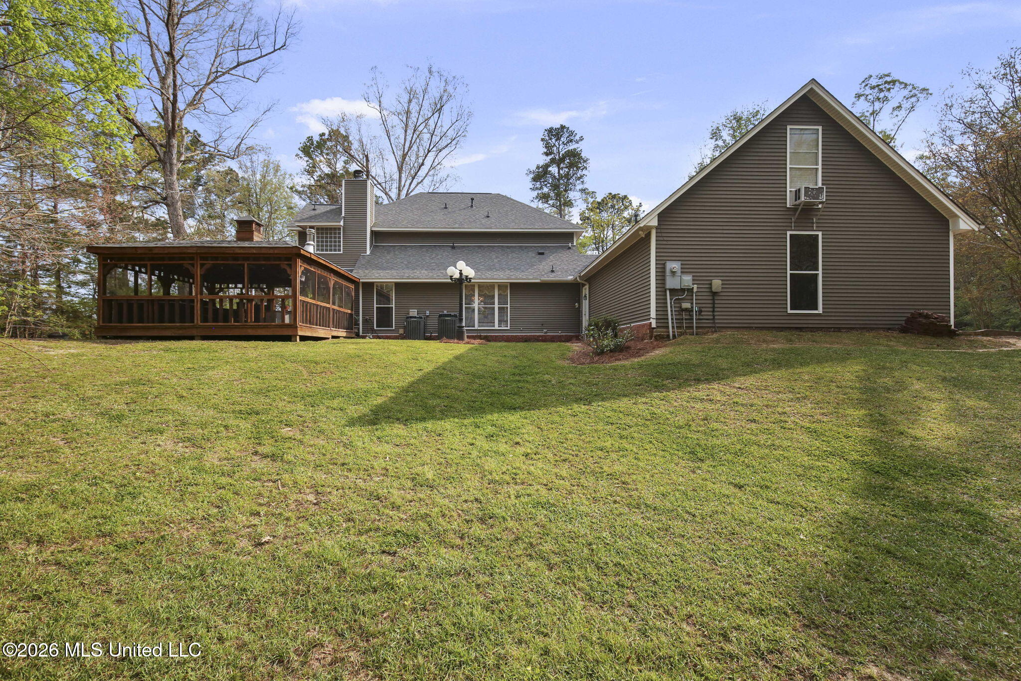 1058 Ridgeside Drive Brandon, MS 39042 - Photo 60 of 101 73-web-or-mls-1058 Ridgeside-73