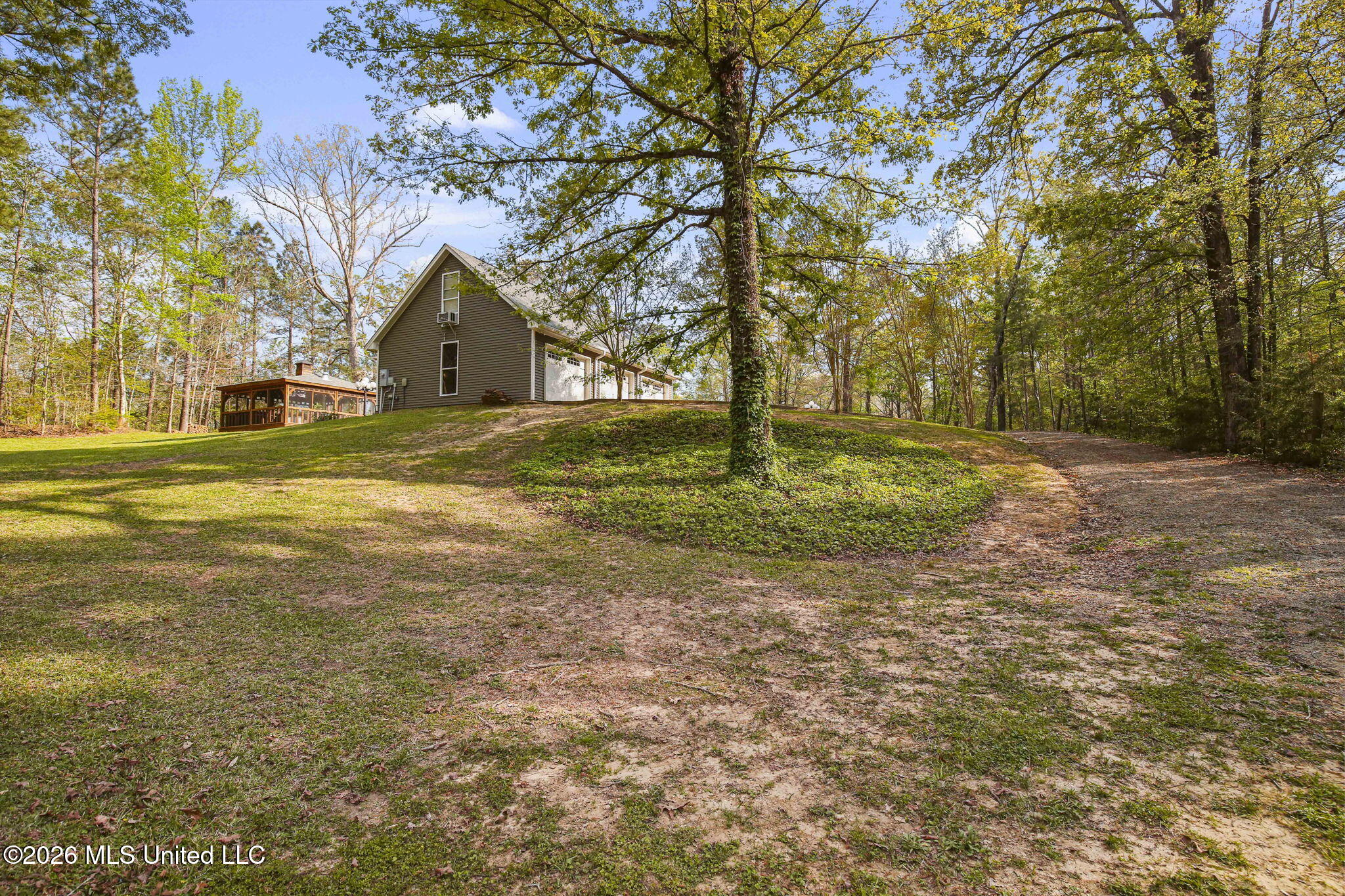 1058 Ridgeside Drive Brandon, MS 39042 - Photo 71 of 101 84-web-or-mls-1058 Ridgeside-84