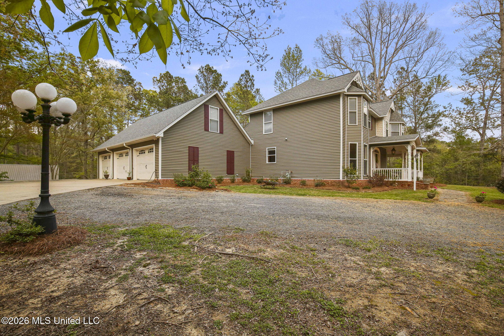 1058 Ridgeside Drive Brandon, MS 39042 - Photo 96 of 101 16-web-or-mls-1058 Ridgeside-16